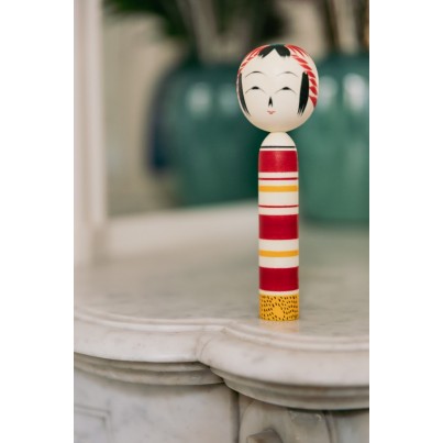 Kokeshi Lady Red