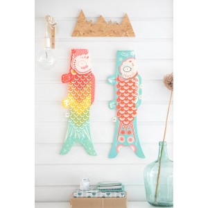 Koinobori Bleu Lumière Madame Mo, idée de cadeau poétique, éthique, écologique, d'inspiration japonaise Koinobori Bleu Lumière Madame Mo, idée de cadeau poétique, éthique, écologique, d'inspiration japonaise